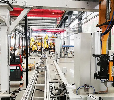 鋁合金集裝箱側箱自動化焊接生產線